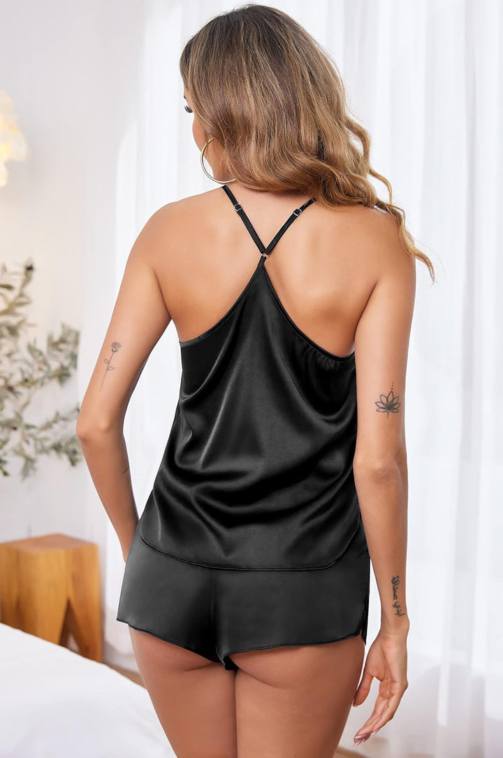 Sienna – Satin Cami & Shorts Pajama Set