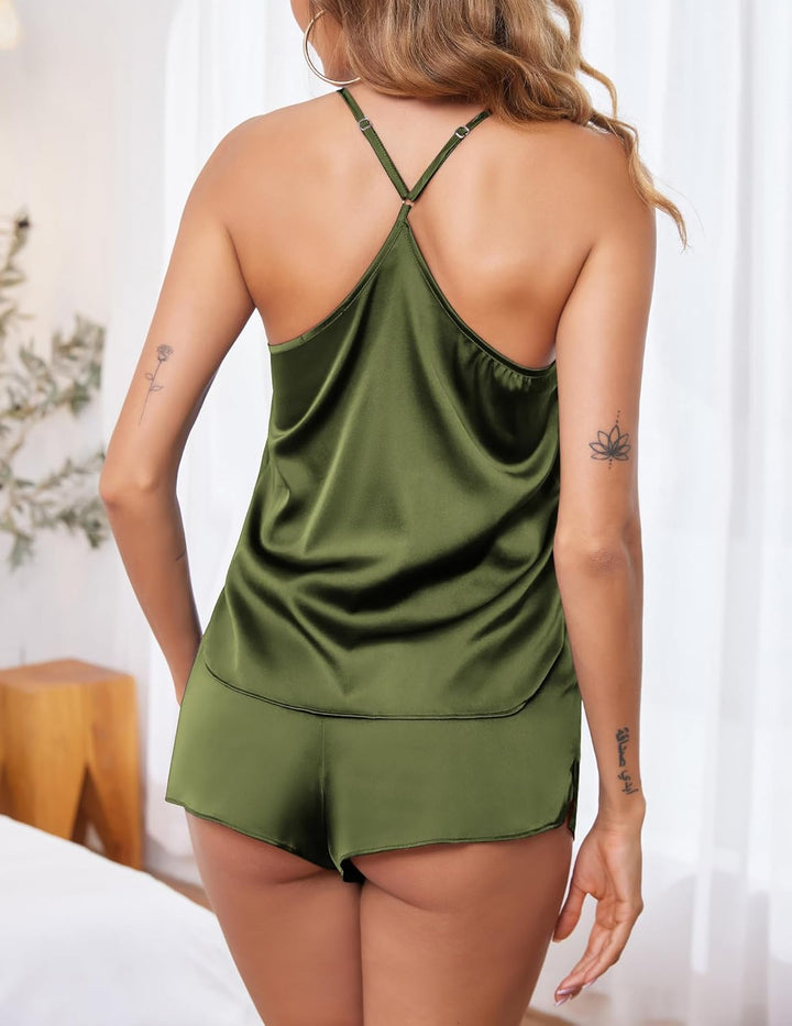 Sienna – Satin Cami & Shorts Pajama Set